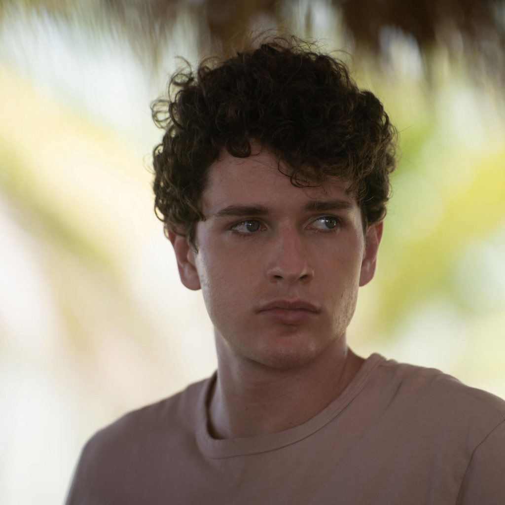 Caleb Lowell as Young Tyler