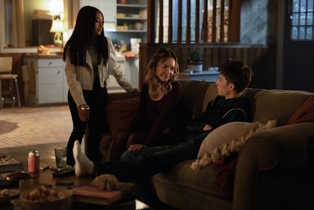 Isabella (Lexi Underwood), Megan (Sadie Stanley), and Luke (Griffin Gluck) — Cruel Summer Season 2